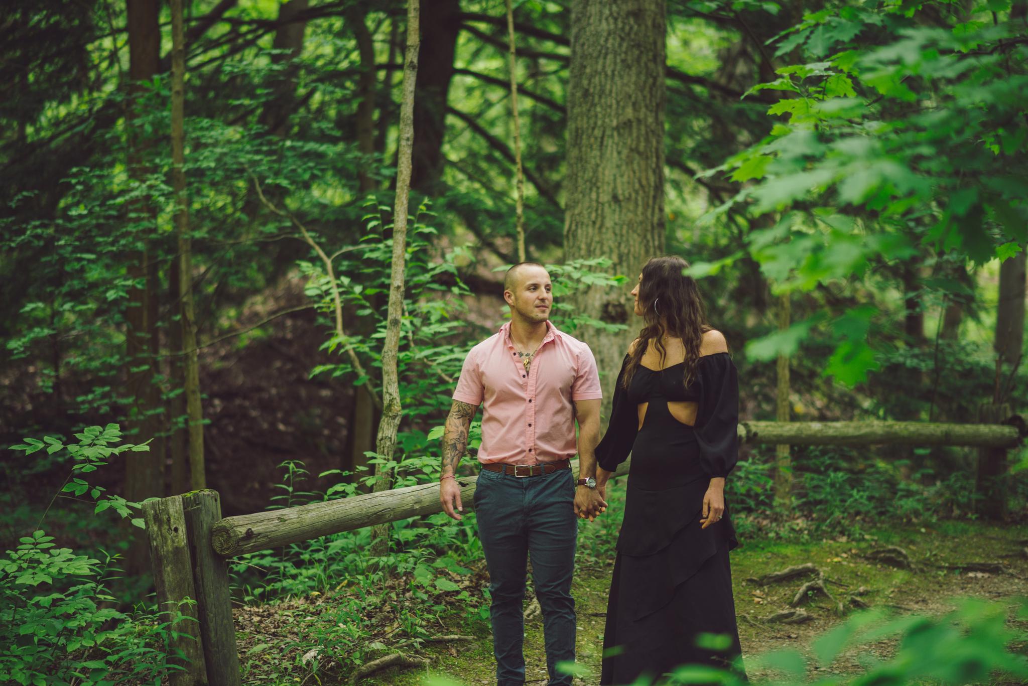 What to Wear to Your Photo Shoot: A Guide for Wedding Clients